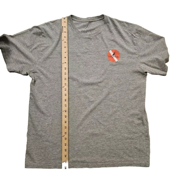 Nautica Gray T-Shirt XL Waikiki Reef & Wreck Diving Back Graphic SCUBA - Picture 4 of 8